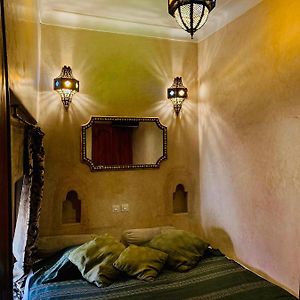 Kamer met een King Size Bed